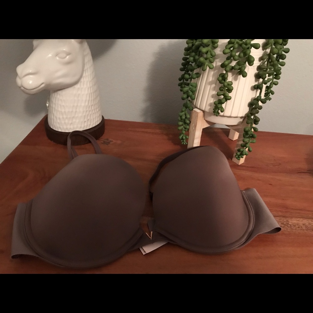 VS bra 36D
